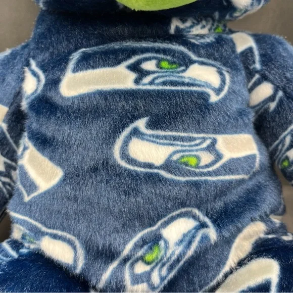 Build A Bear Seattle Seahawks NFL Bear Plush Stuffed Animal 17” -  heartbeat - Picture 10 of 10